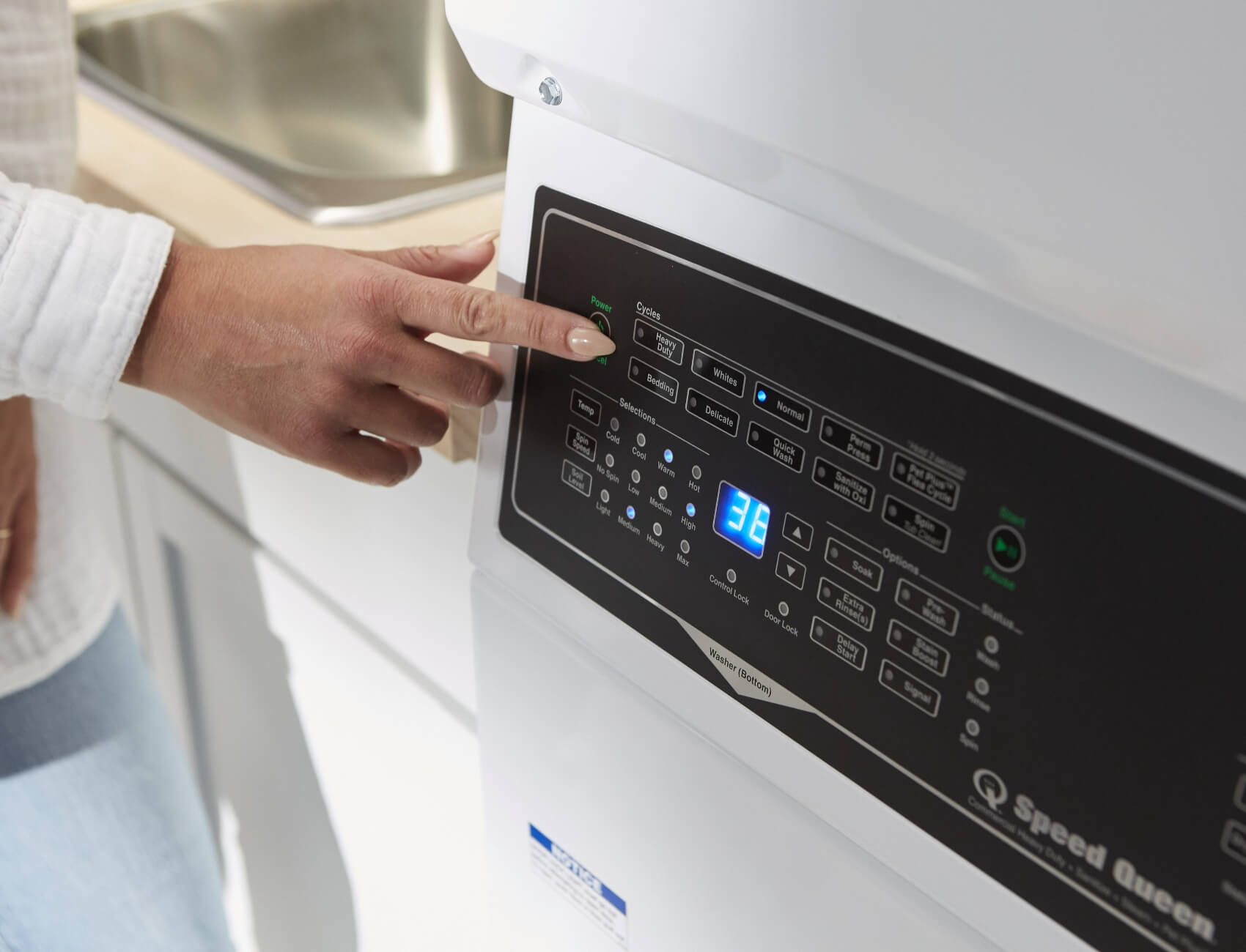 sq-residential-inline Tech panel on Speed Queen residential washing machine